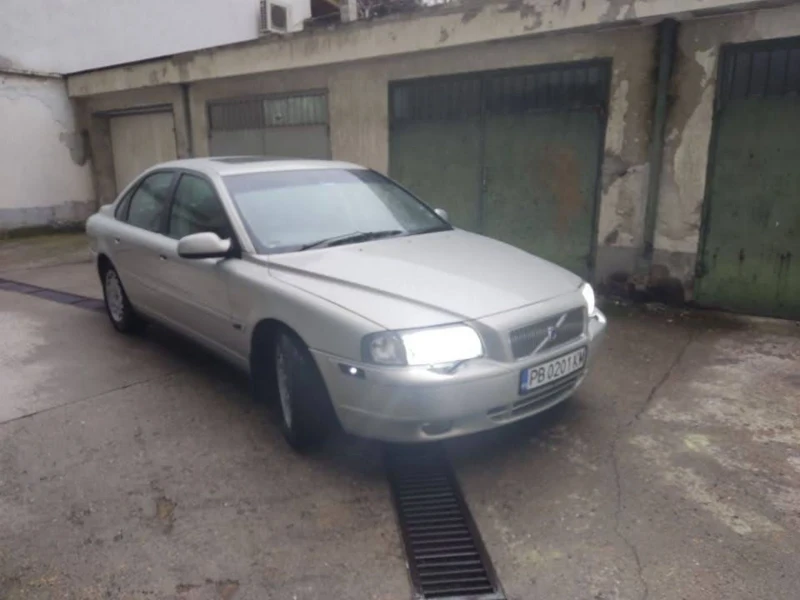 Volvo S80 2.4 бензин 140 кс, снимка 1 - Автомобили и джипове - 47324374