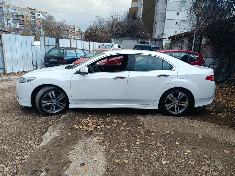 Honda Accord Type S 180 кс., снимка 2 - Автомобили и джипове - 48172065