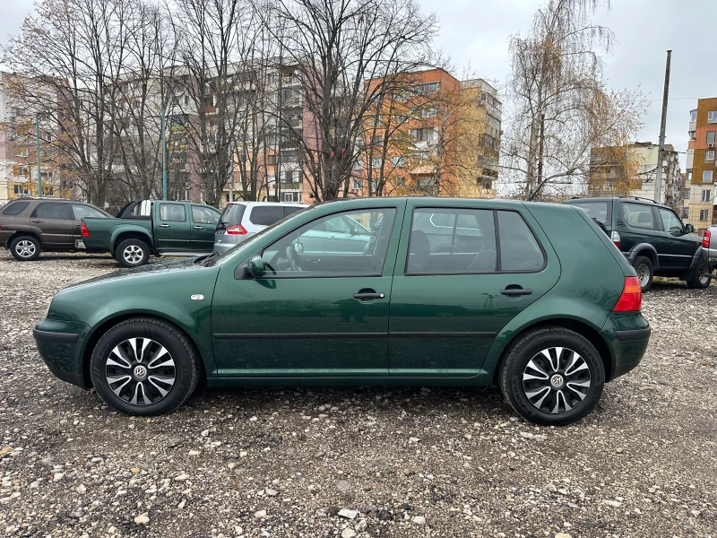 VW Golf 1.4i 75kc, снимка 2 - Автомобили и джипове - 48223079