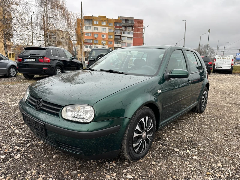 VW Golf 1.4i 75kc, снимка 1 - Автомобили и джипове - 48223079