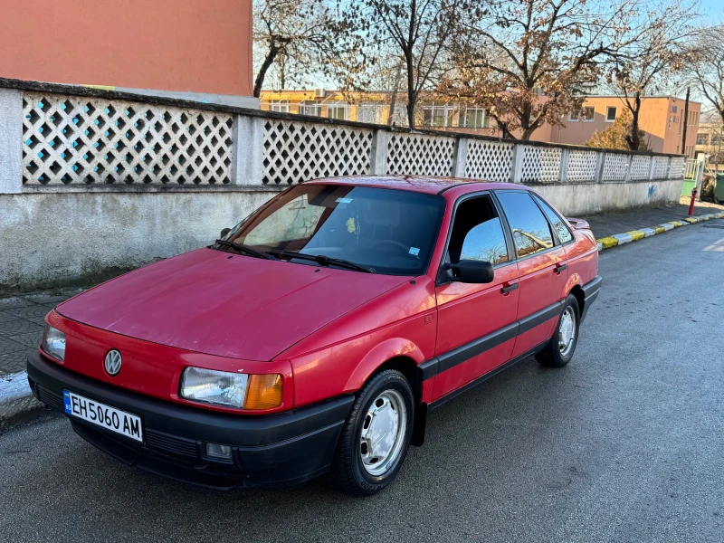 VW Passat 1.8 газ-бензин, снимка 1 - Автомобили и джипове - 48511971