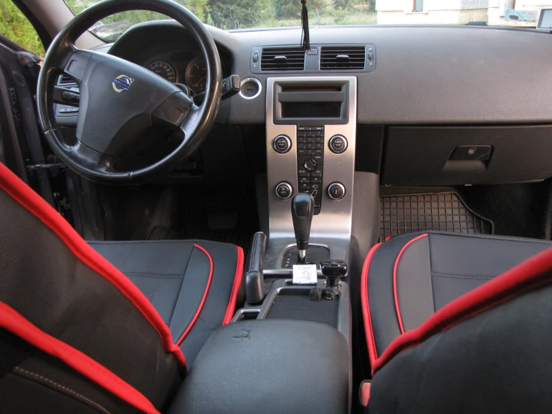 Volvo S40, снимка 9 - Автомобили и джипове - 52382897