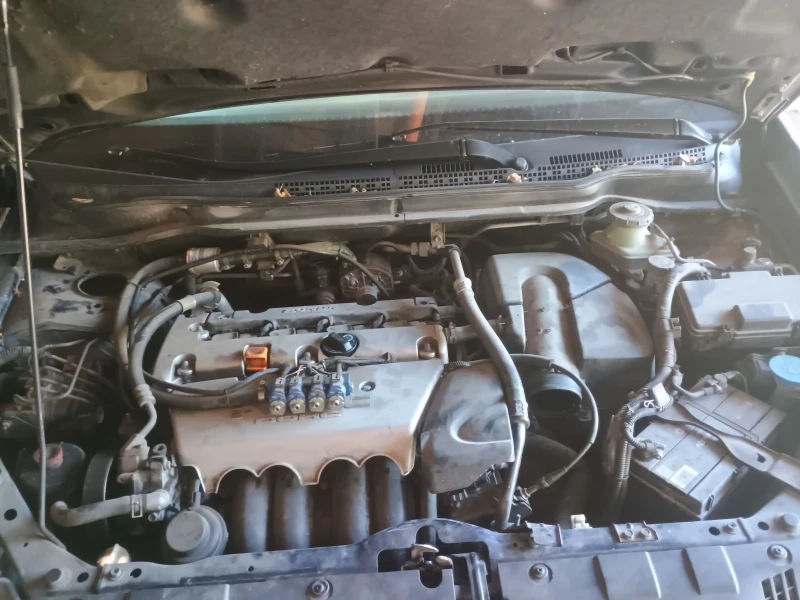 Honda Stream 2.0 k20, снимка 10 - Автомобили и джипове - 52570242