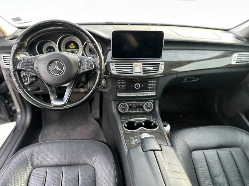 Mercedes-Benz CLS 400 /220000 КМ/ /ПОДГРЕВ/ /ОБДУХВАНЕ/ /HARMON KARDON/, снимка 9 - Автомобили и джипове - 51715754