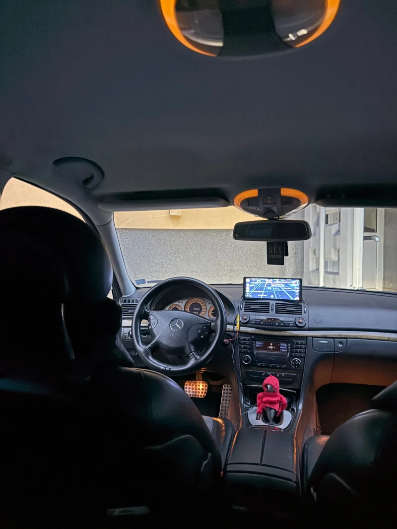 Mercedes-Benz E 320  Avantgarde w211, снимка 10 - Автомобили и джипове - 52376854