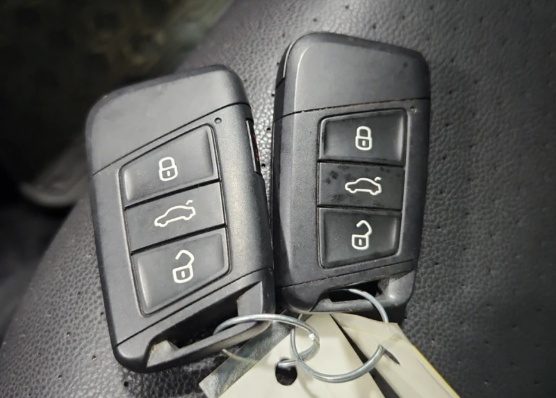 VW Jetta HIGHLINE, снимка 6 - Автомобили и джипове - 52530685