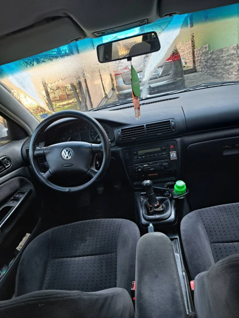 VW Passat, снимка 4 - Автомобили и джипове - 52946877