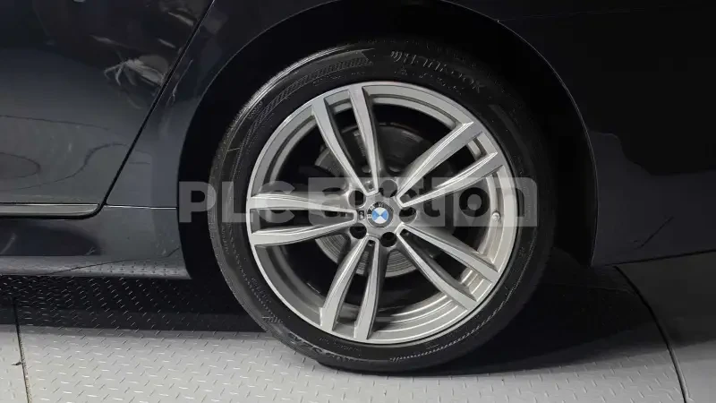 BMW 740 M xDrive| 360| DISTRONIC| HEAD-UP| ������| ����� | Mobile.bg � ����������� 17