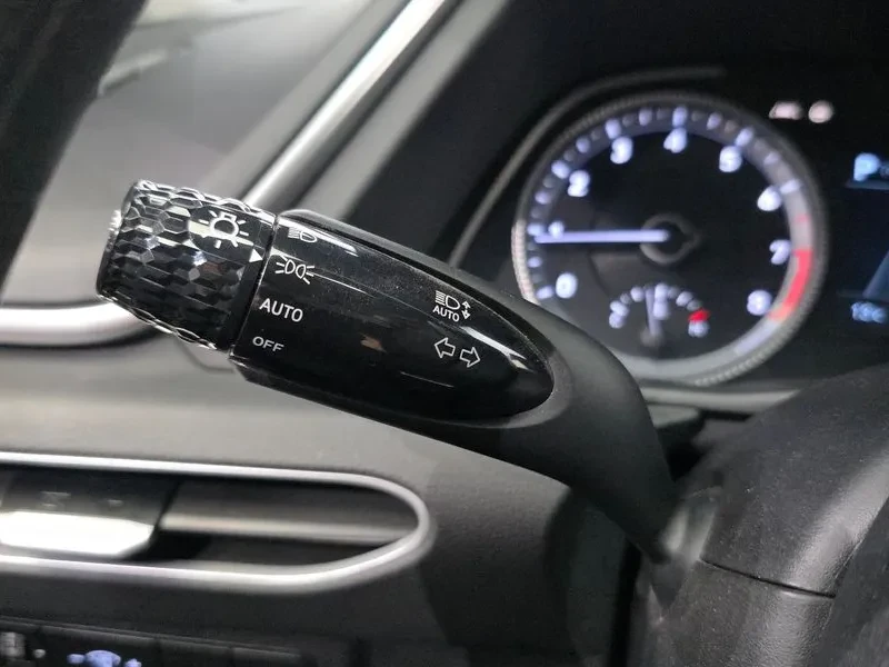 Hyundai Sonata 2.0 Lpg Style, снимка 16 - Автомобили и джипове - 55615849