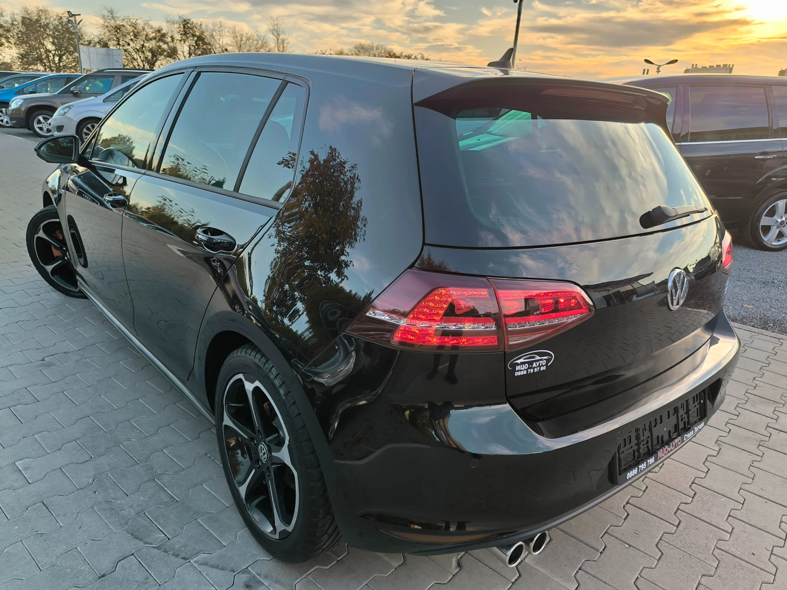 VW Golf 7-GTD-184k.c.6ск.HABИ,  LED, ЕВРО 6, БРУТАЛ-10%! - изображение 4