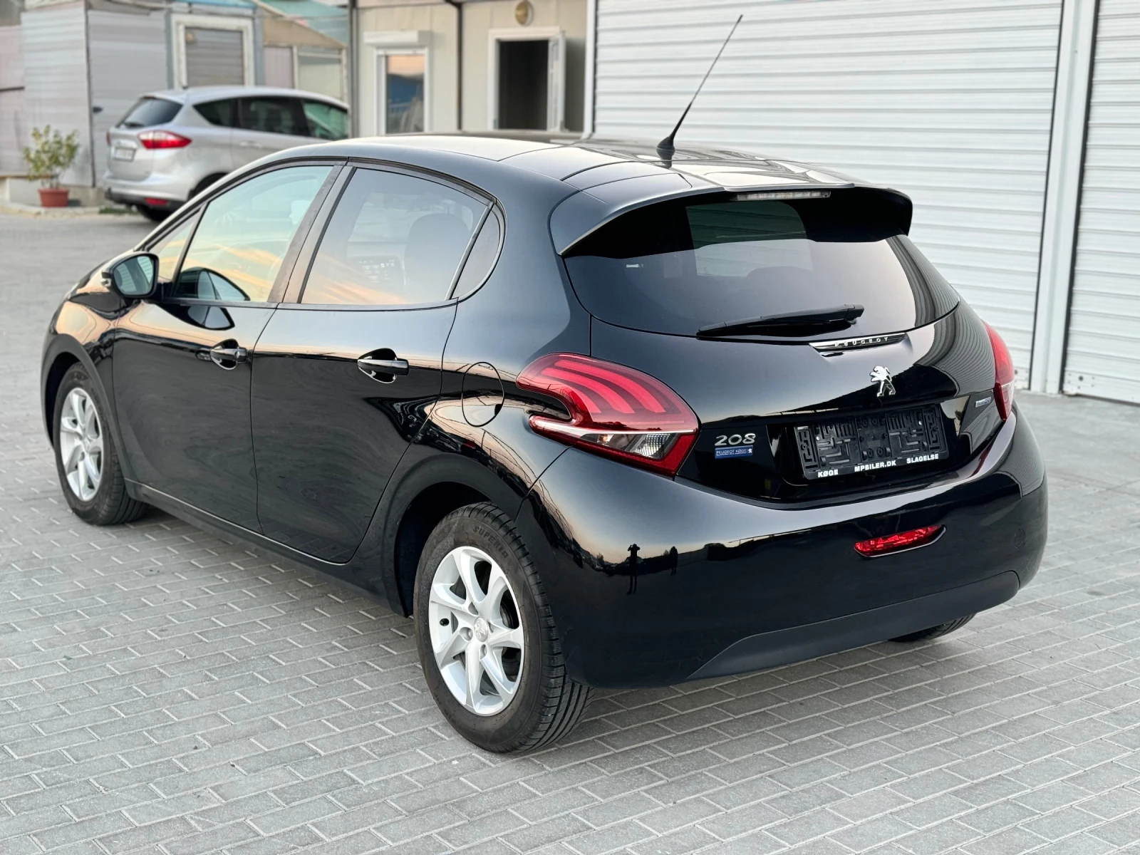 Peugeot 208 1.6d/100hp/PANORAMA/NAVI/  - изображение 4