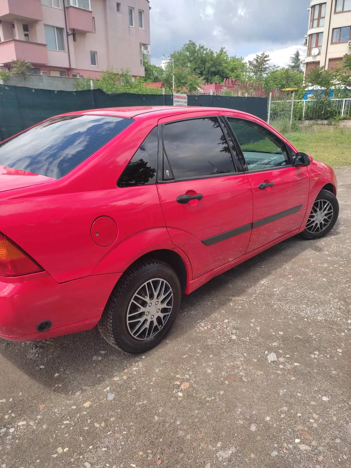 Ford Focus Ghia - изображение 7