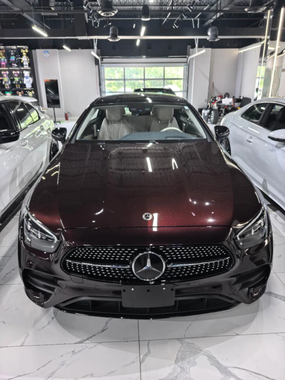 Mercedes-Benz E 450 * CARFAX * АВТО КРЕДИТ * ЦЕНА ДО БГ! - изображение 5