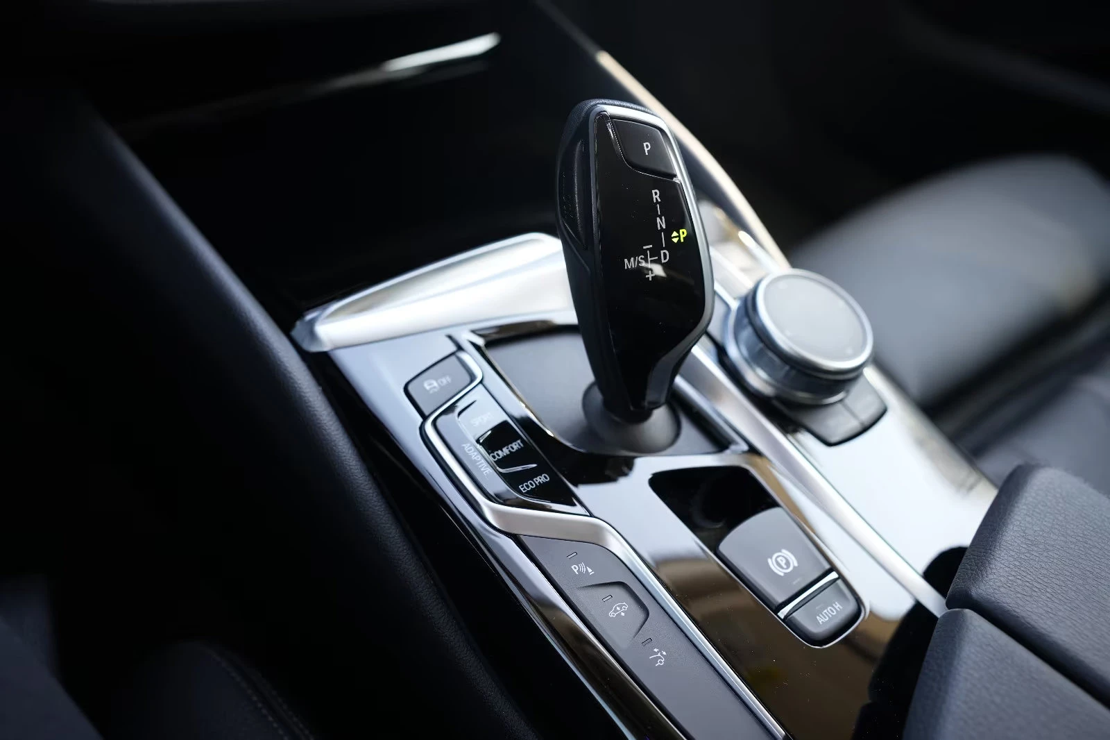 BMW 6 GT 30D/xDRIVE/265HP/MSPORT/NAVI/DIGITAL/H&K/734v | Mobile.bg   14