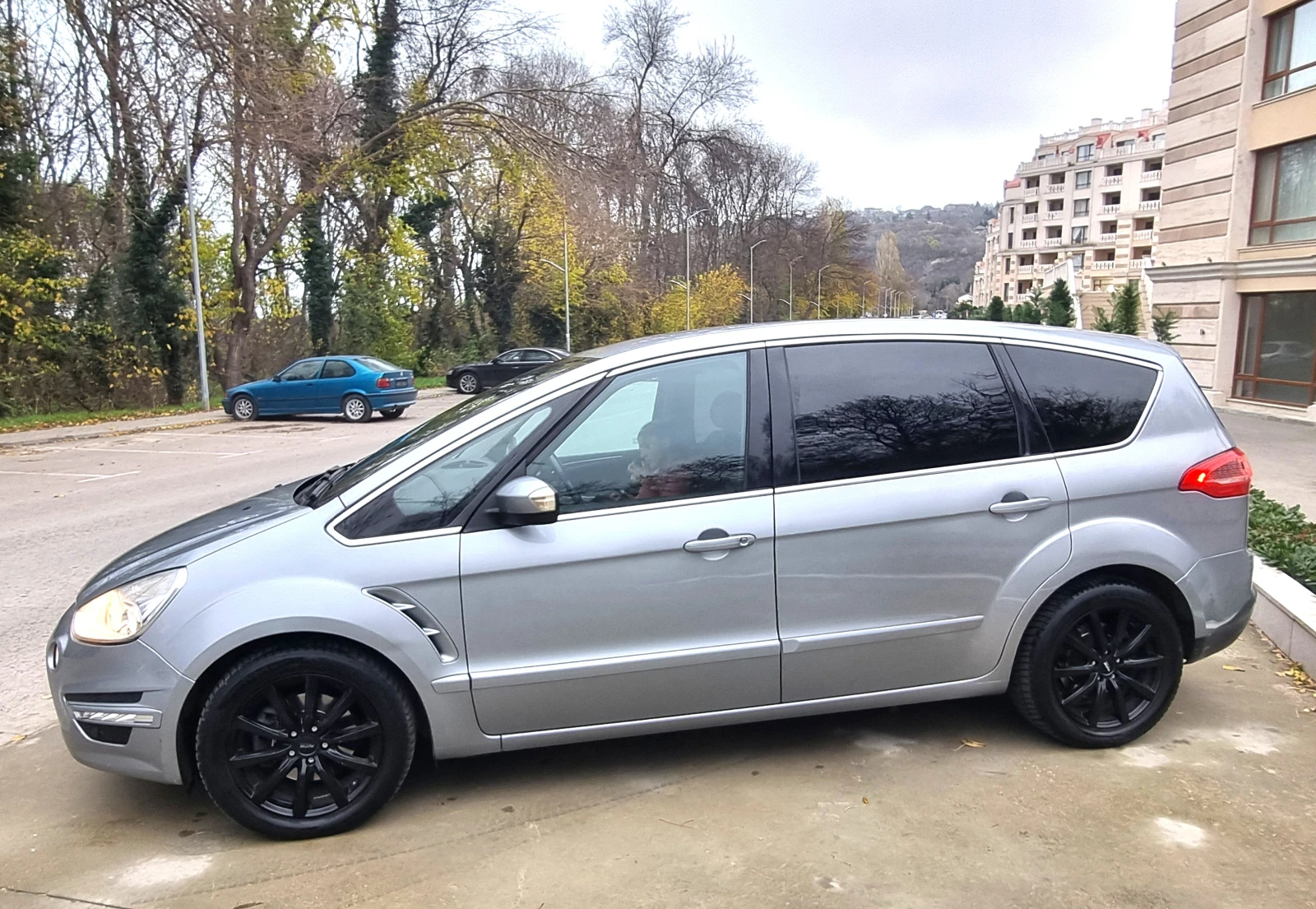 Ford S-Max Titanium автоматик - изображение 3