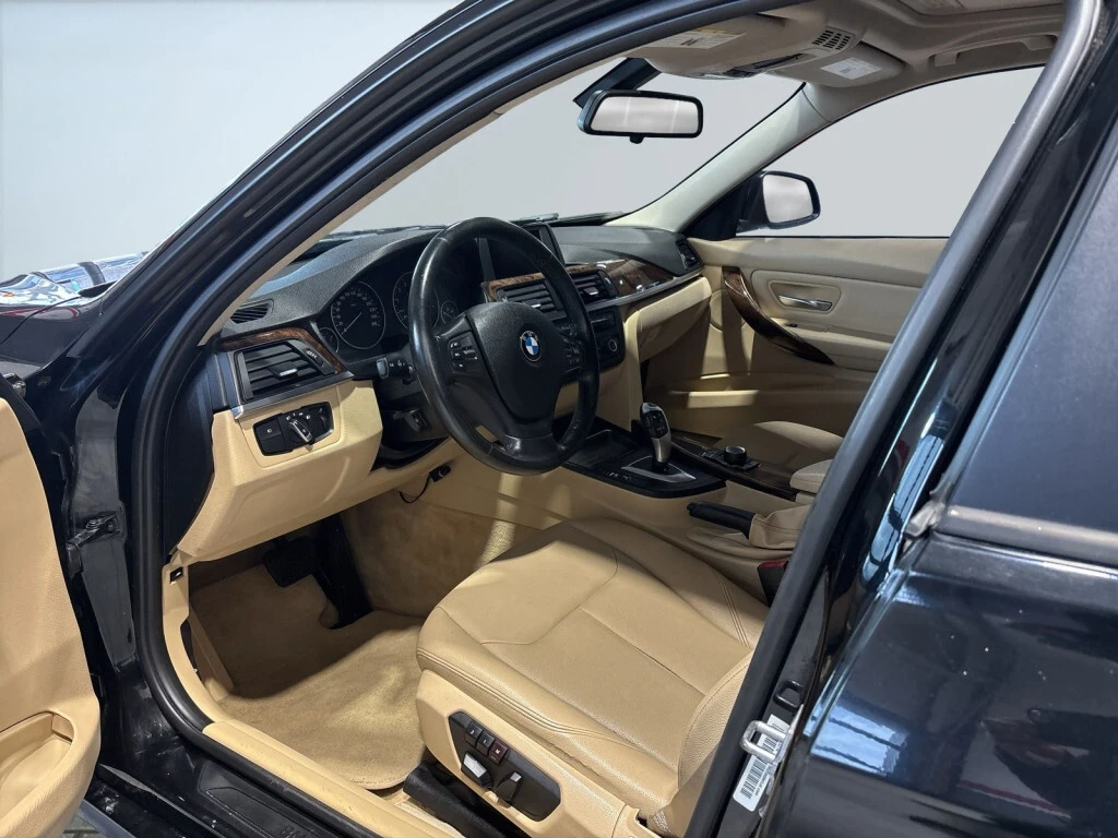 BMW 328 * i xDrive AWD/Leather/Sunroof/Heated Seats/ B Sen | Mobile.bg � ����������� 14