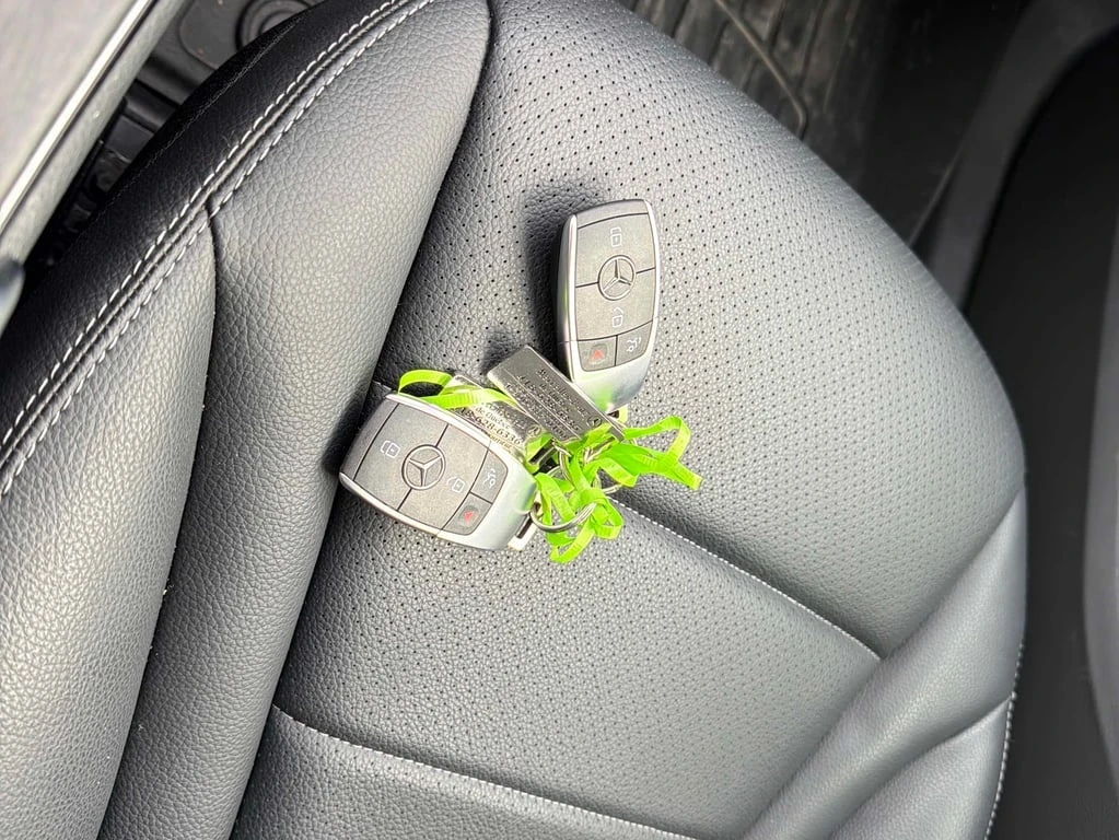 Mercedes-Benz C 300 4MATIC * �������� * AMG Line * �������� * KEYLESS | Mobile.bg � ����������� 11