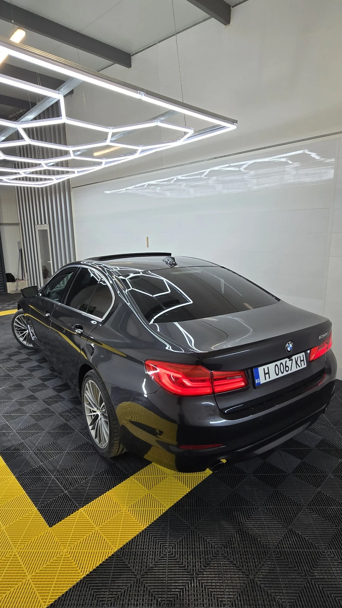 BMW 530  530i B48  Head UP/ Harman Kardon , снимка 9 - Автомобили и джипове - 54021317