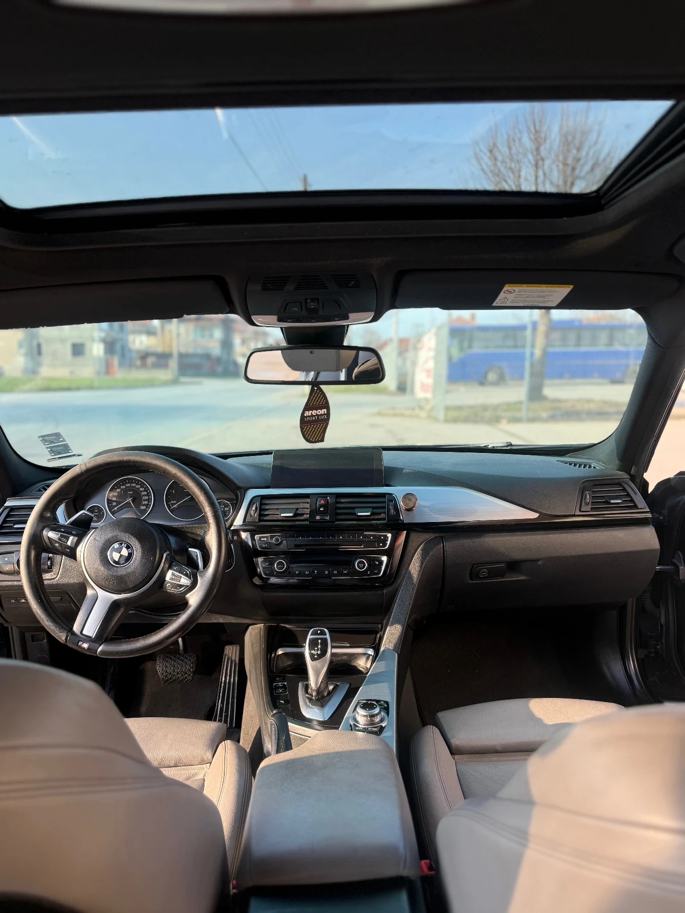 BMW 330  - изображение 3