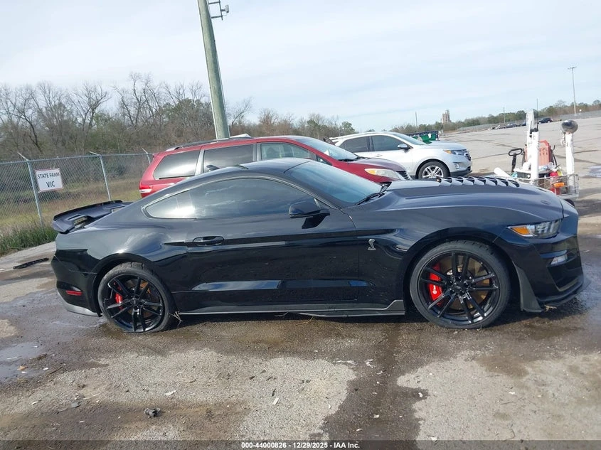 Ford Mustang 5.2l Shelby Gt500 Fastback, снимка 13 - Автомобили и джипове - 53751447