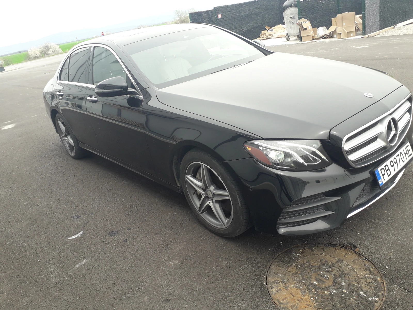 Mercedes-Benz E 300 4 matic, снимка 2 - Автомобили и джипове - 54019946