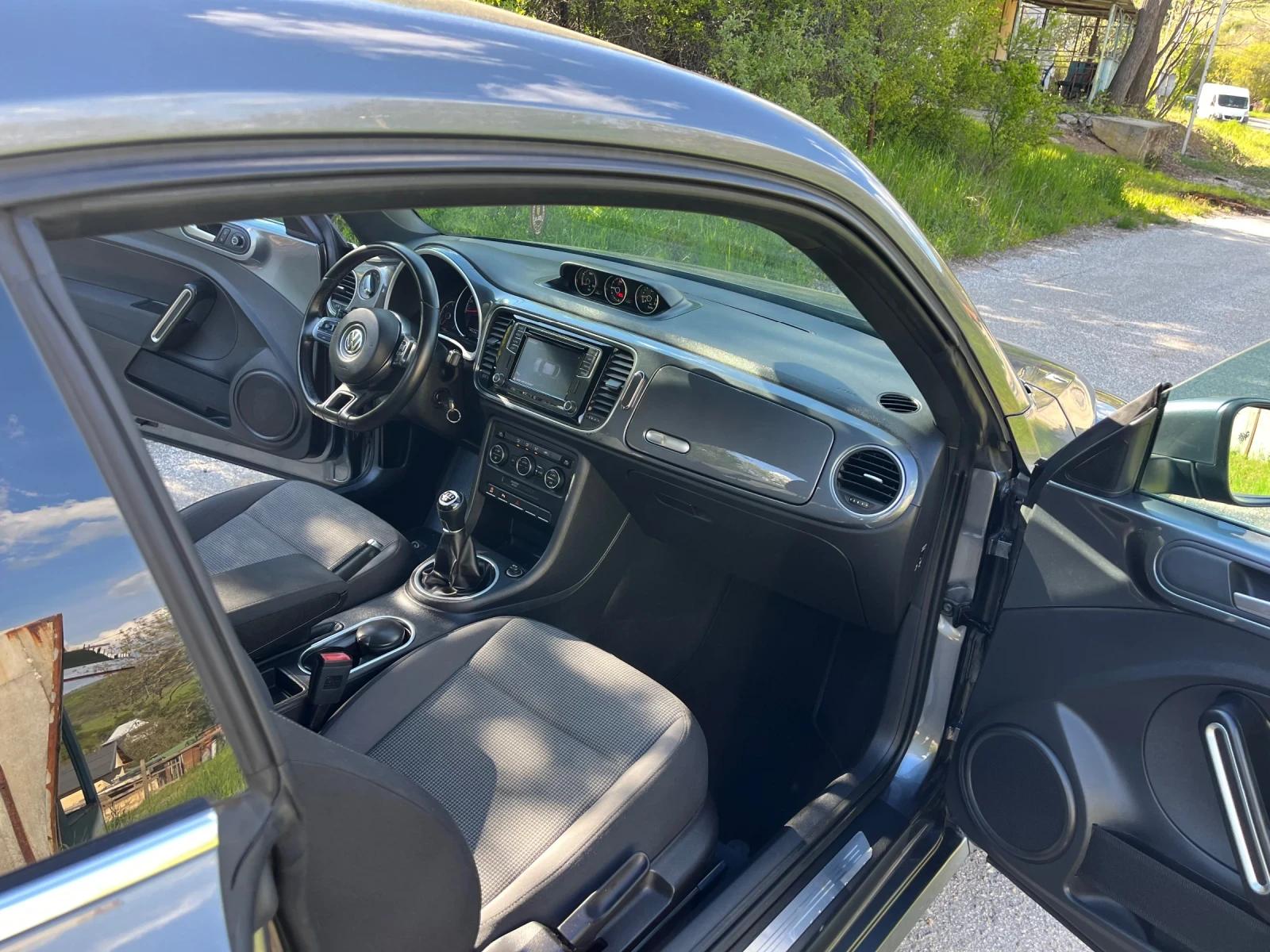 VW Beetle 2.0TDI Coccinelle , снимка 6 - Автомобили и джипове - 54417335