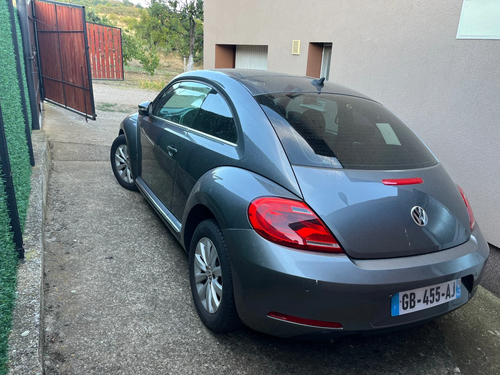 VW Beetle 2.0TDI Coccinelle , снимка 2 - Автомобили и джипове - 55237583