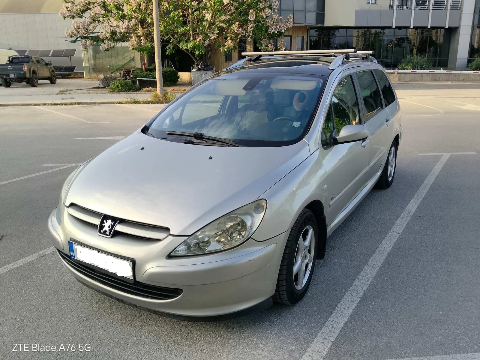 Peugeot 307 SW, снимка 4 - Автомобили и джипове - 54511536