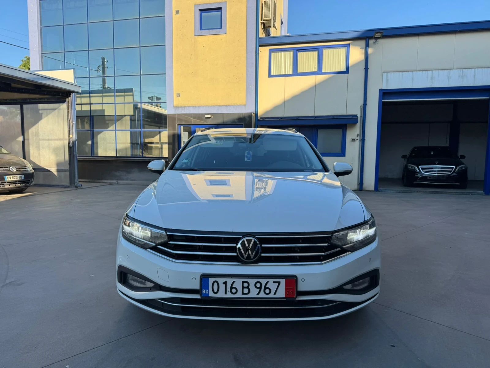 VW Passat b8, снимка 2 - Автомобили и джипове - 54723467