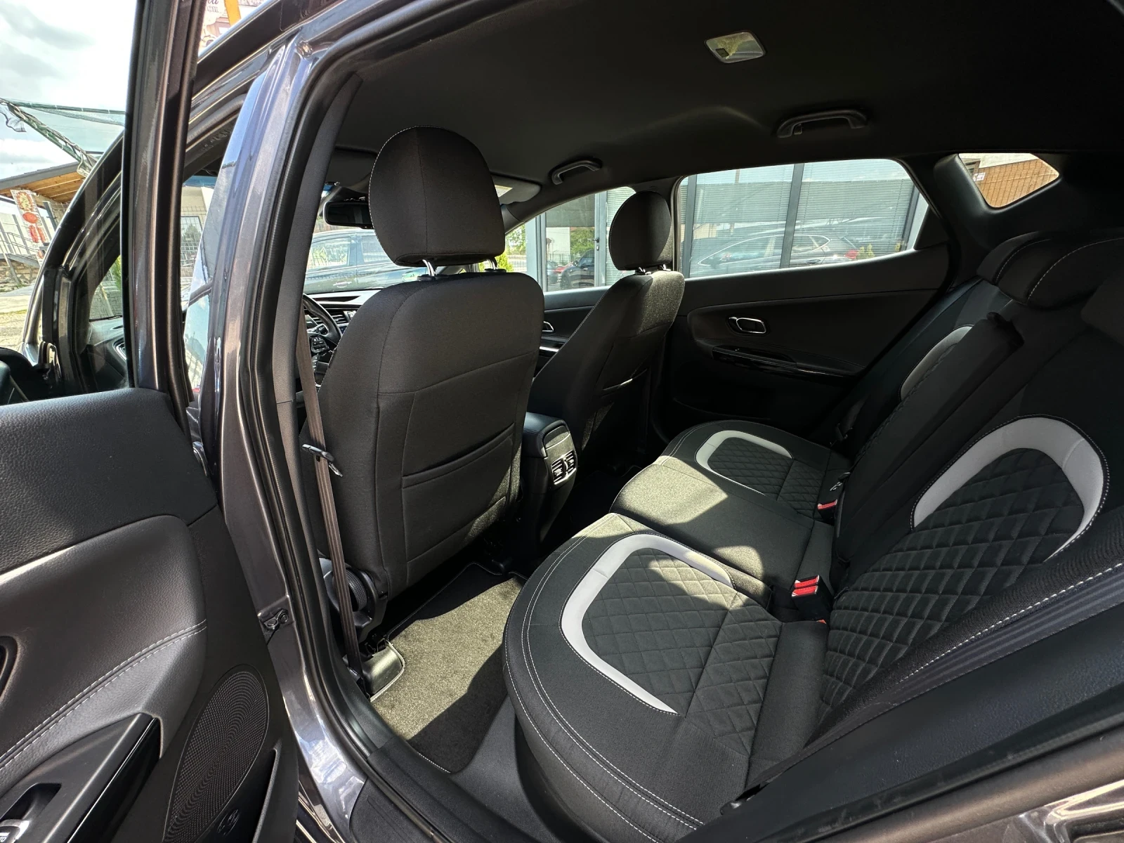 Kia Ceed GT Line* Xenon* Камера* Автоматик* , снимка 14 - Автомобили и джипове - 55067523