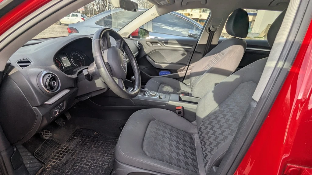 Audi A3, снимка 10 - Автомобили и джипове - 55778412