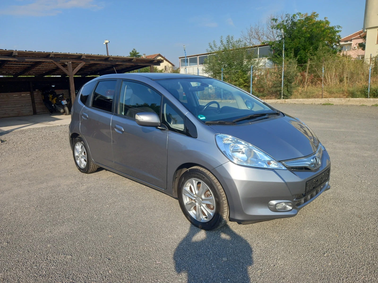 Honda Jazz 1.33i HYBRID, снимка 2 - Автомобили и джипове - 55829487