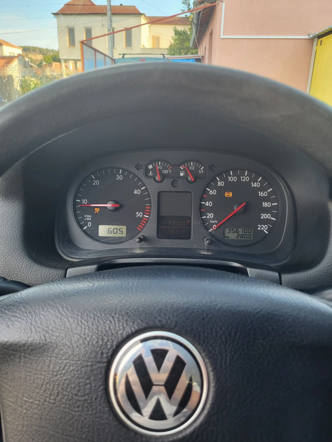 VW Golf 1.9 дизел , снимка 14 - Автомобили и джипове - 56457156