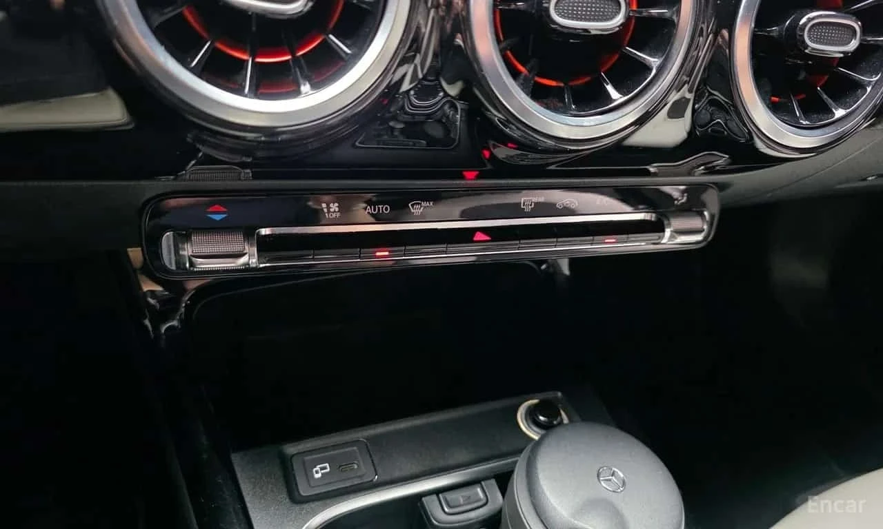 Mercedes-Benz A 220 / HATCHBACK / ��������� ���� �� �������� | Mobile.bg � ����������� 17