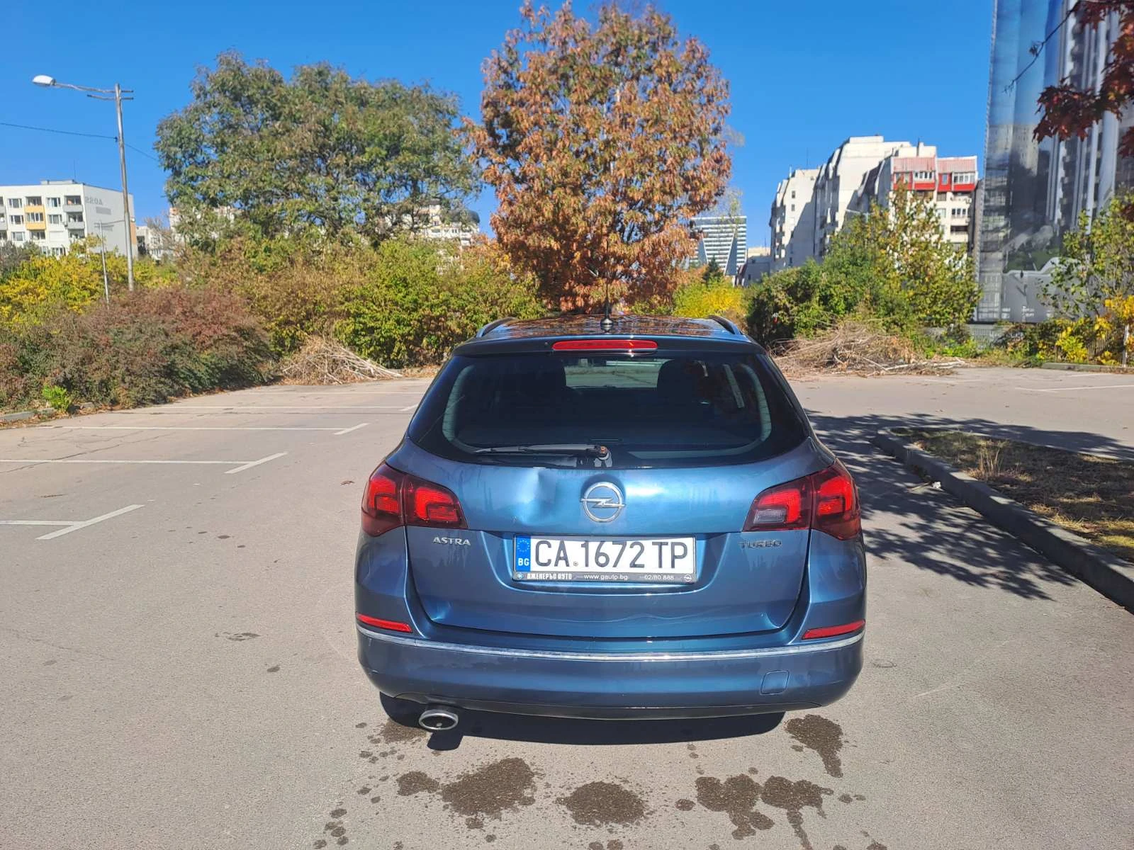Opel Astra Sports Tourer, снимка 4 - Автомобили и джипове - 56648115