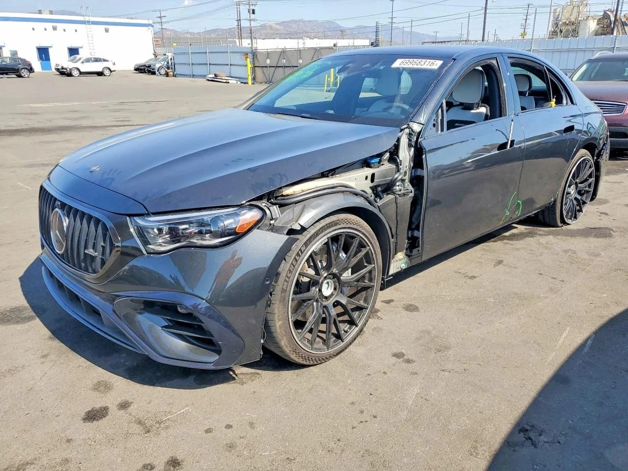 Mercedes-Benz E 53 AMG, снимка 3 - Автомобили и джипове - 56723412