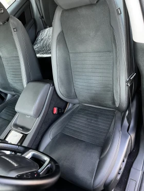 Land Rover Discovery Sport 2.0d hybrid, снимка 13