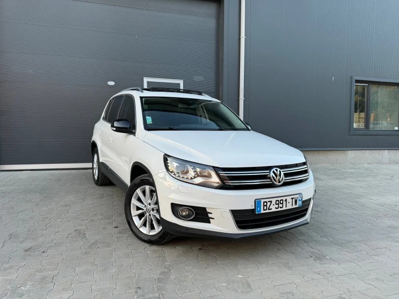 VW Tiguan, снимка 3 - Автомобили и джипове - 48236764