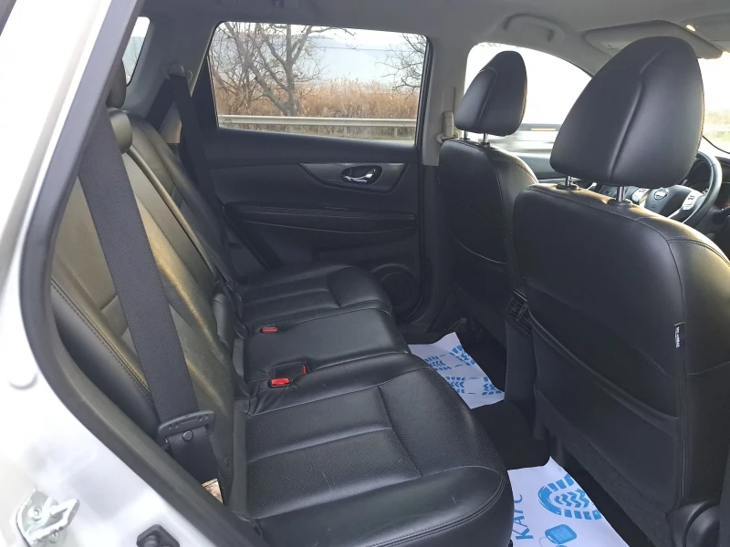 Nissan Rogue 2.5i SL-AWD, снимка 13 - Автомобили и джипове - 52562870