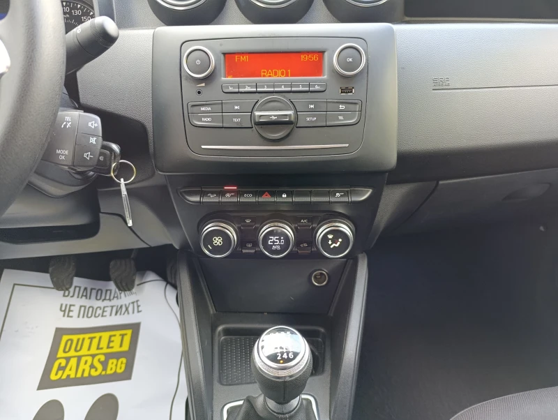 Dacia Duster 1.3TCe-130kc-4x4 N1, снимка 9 - Автомобили и джипове - 52495719