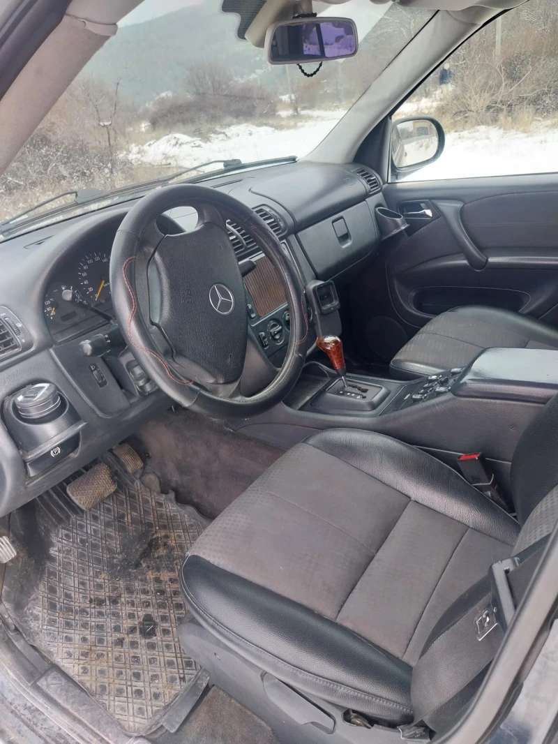 Mercedes-Benz ML 270 Джип, снимка 5 - Автомобили и джипове - 53189239