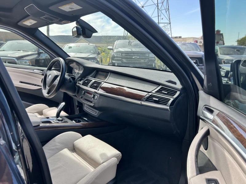 BMW X5 35i* xDrive* 7 МЕСТА, снимка 11 - Автомобили и джипове - 53339606