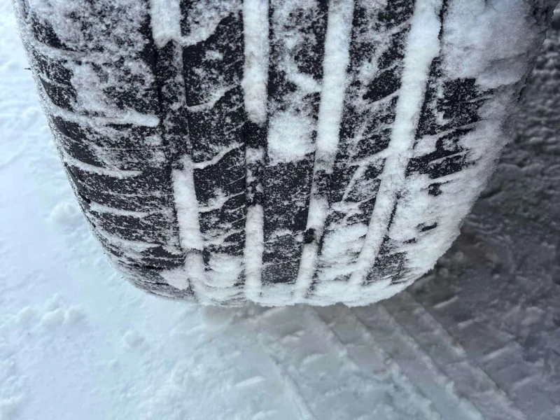 Mercedes-Benz GLC 300 360/CARFAX/PANO/NAVI, снимка 13 - Автомобили и джипове - 53560478