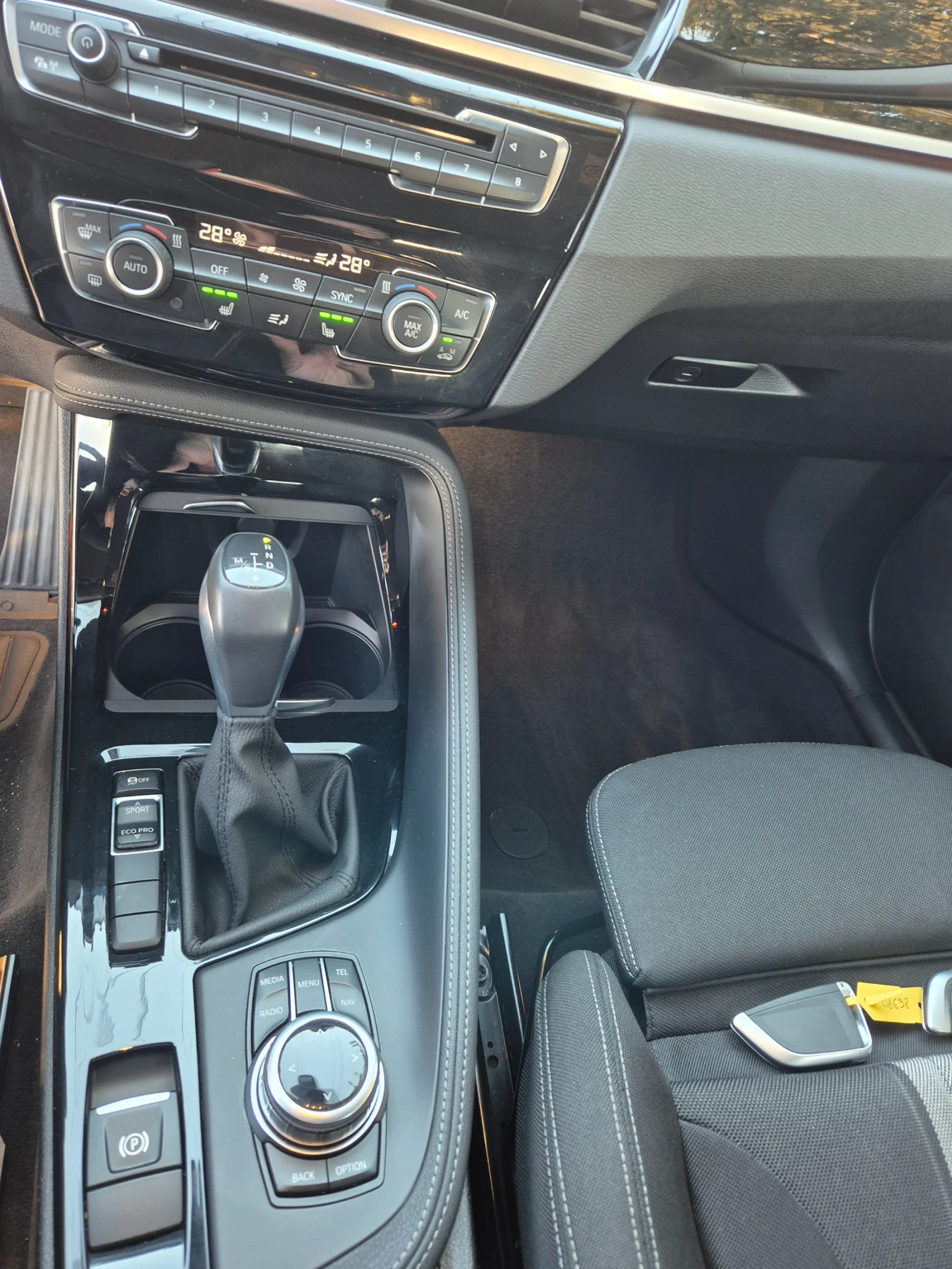 BMW X1 sDrive 18i! Автомат! 98000км! Чисто нова! | Mobile.bg — изображение 11