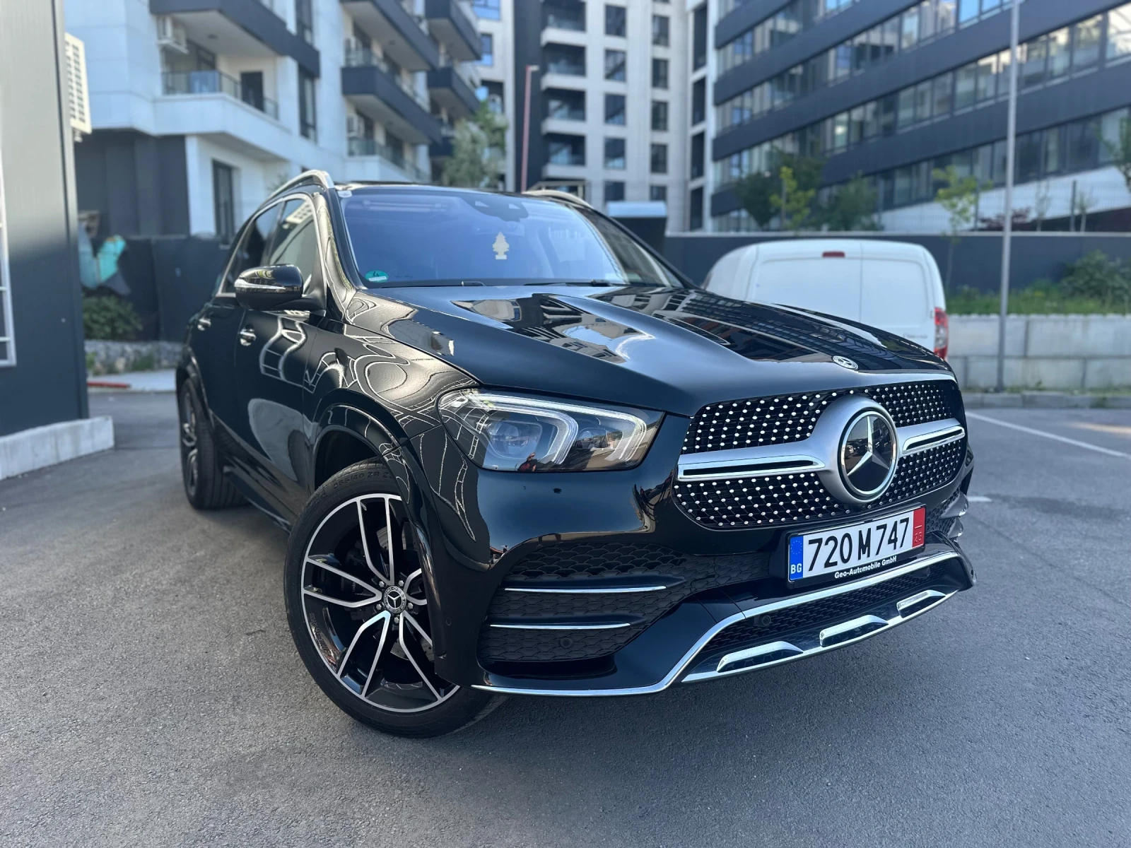 Mercedes-Benz GLE 580 AMG PACK EQBOOST - изображение 2