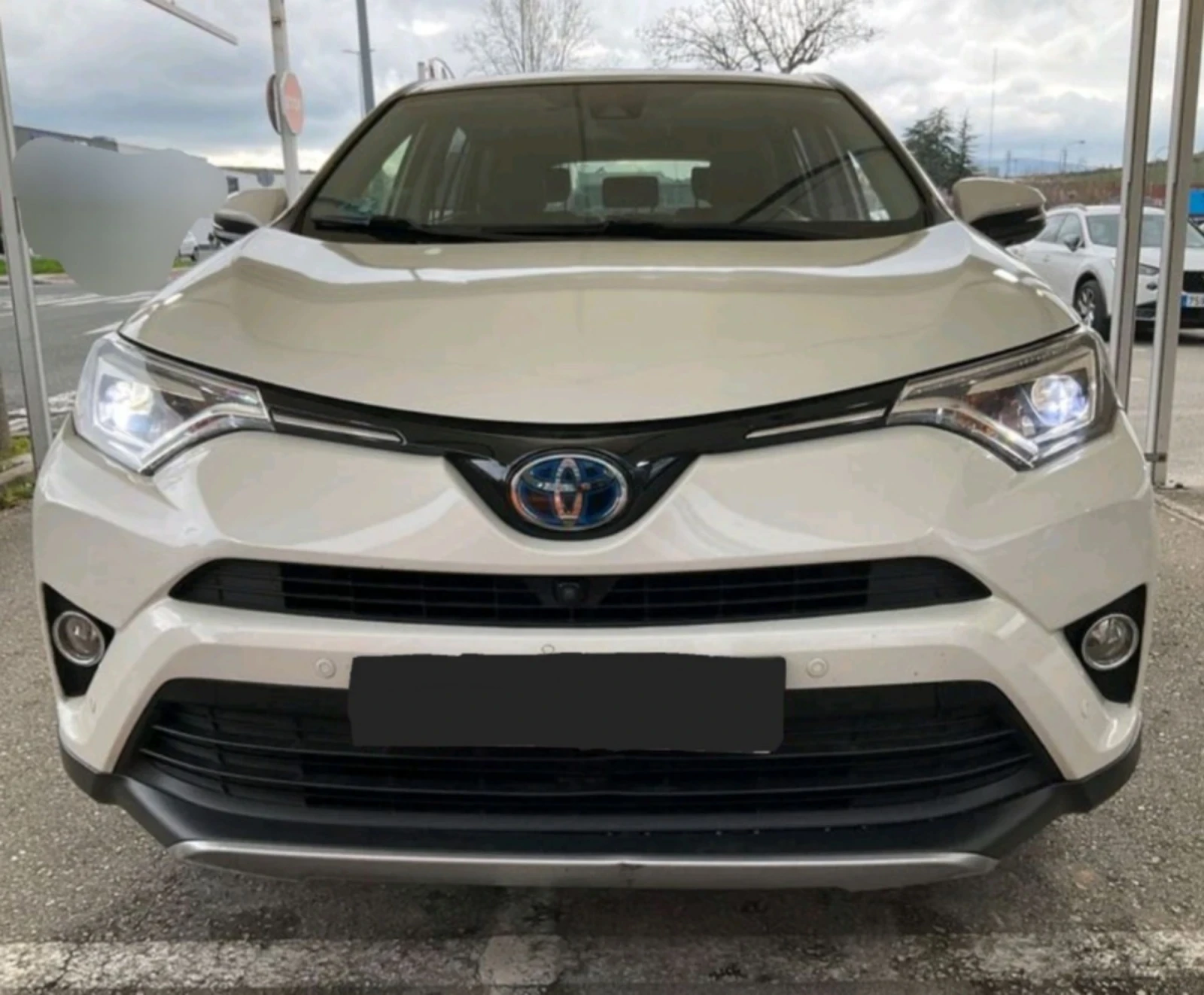Toyota Rav4 ХИБРИД* ГАЗ* EXECUTIVE  - изображение 2