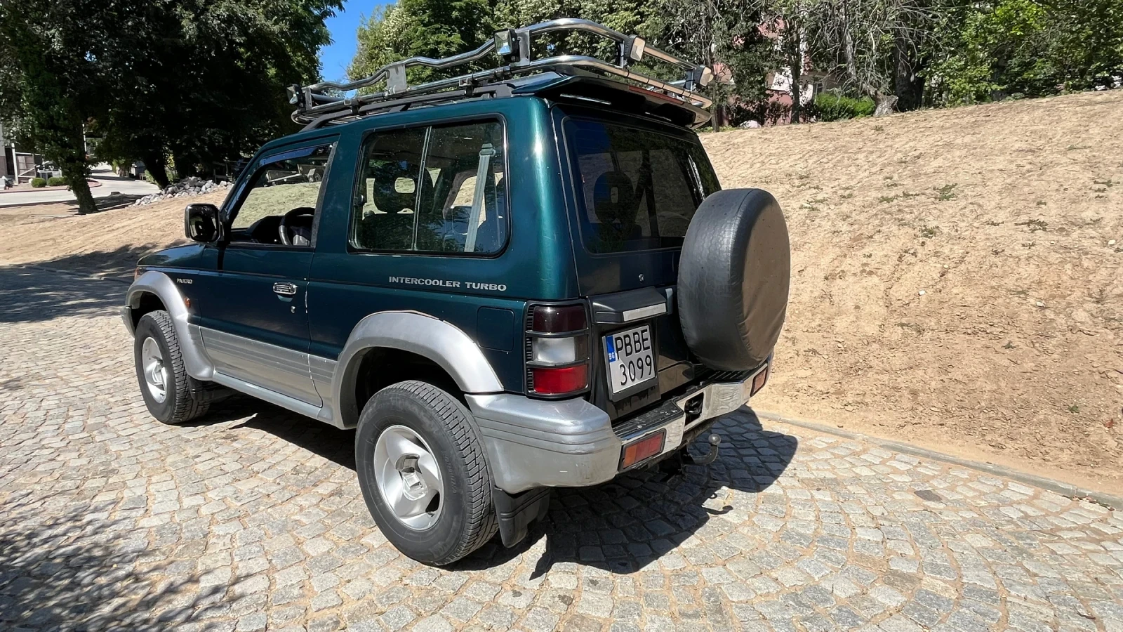 Mitsubishi Pajero 2.5  - изображение 5