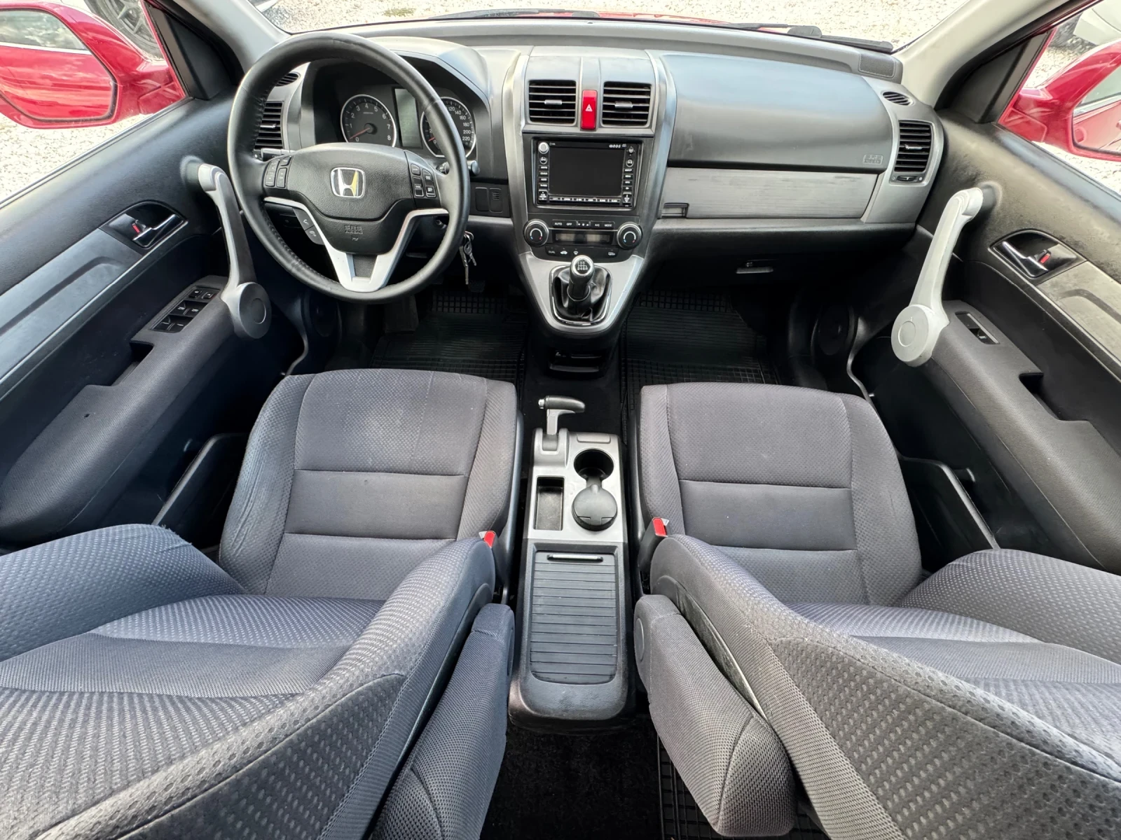 Honda Cr-v 2.0 i-VTEC 150к.с / 4Х4 / NAVIGATION  - изображение 9