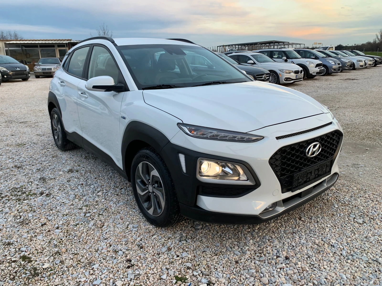 Hyundai Kona 1, 6 hybrid - изображение 2