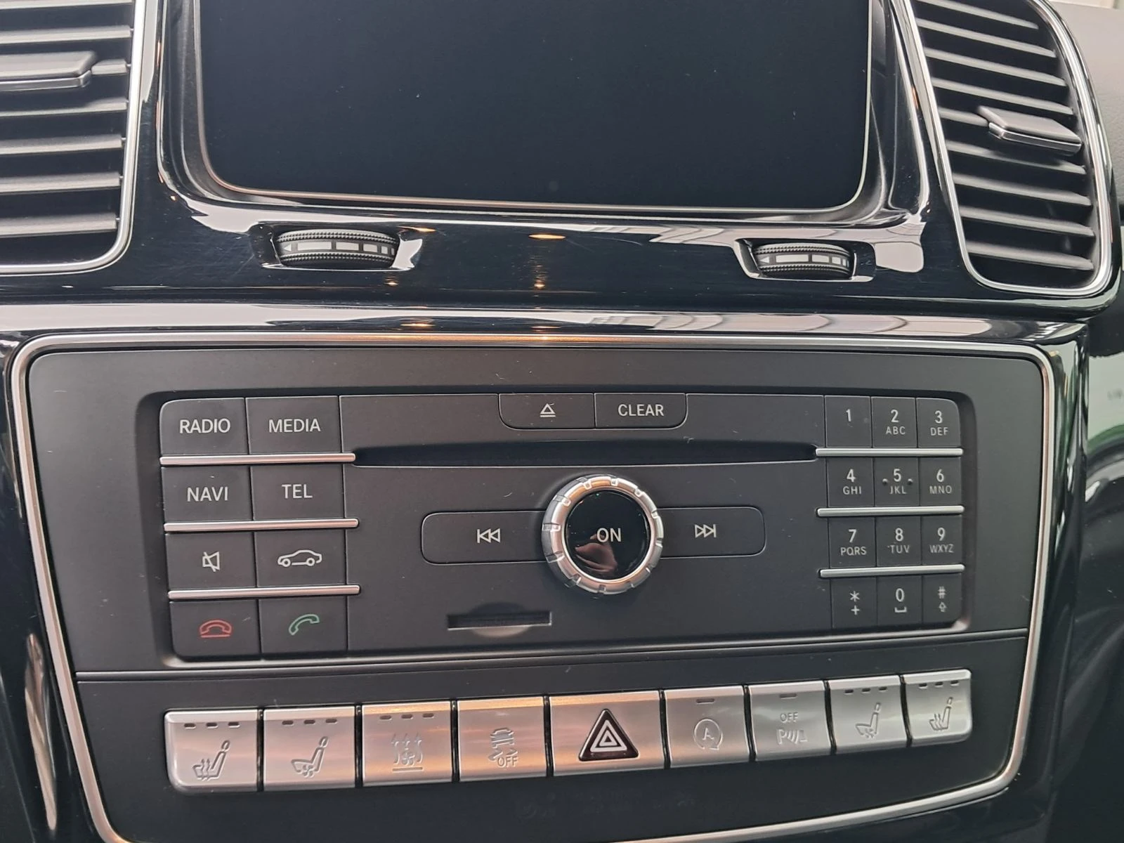 Mercedes-Benz GLE 350 4Matic, снимка 12 - Автомобили и джипове - 54039818